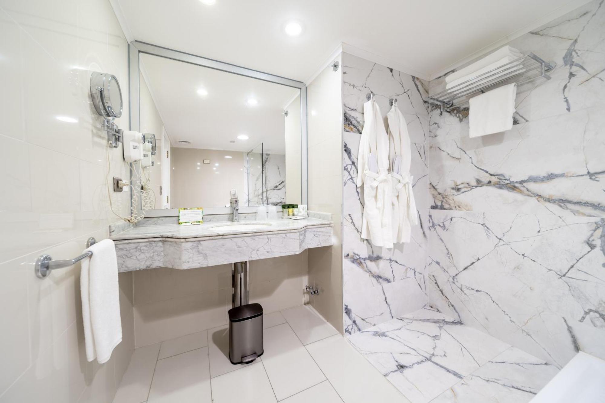 Wyndham Garden Kennedy 4*